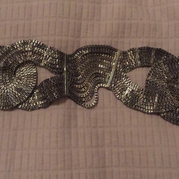 Belt - Picture 2 of 3